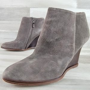Halogen Selbi Suede Almond Toe Wedge Ankle Boot Women's Size 8.5